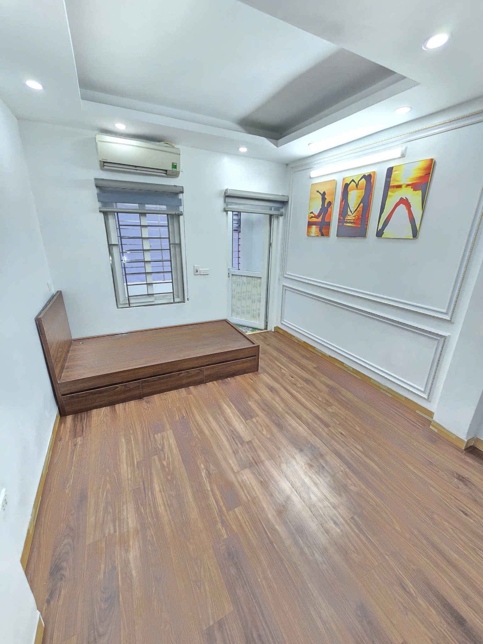 NHÀ HAI BÀ TRƯNG 30M2 * 6 TỶ – VĨNH HƯNG  – ĐẠI ĐỒNG – LÔ GÓC  – 038.248.7733                 