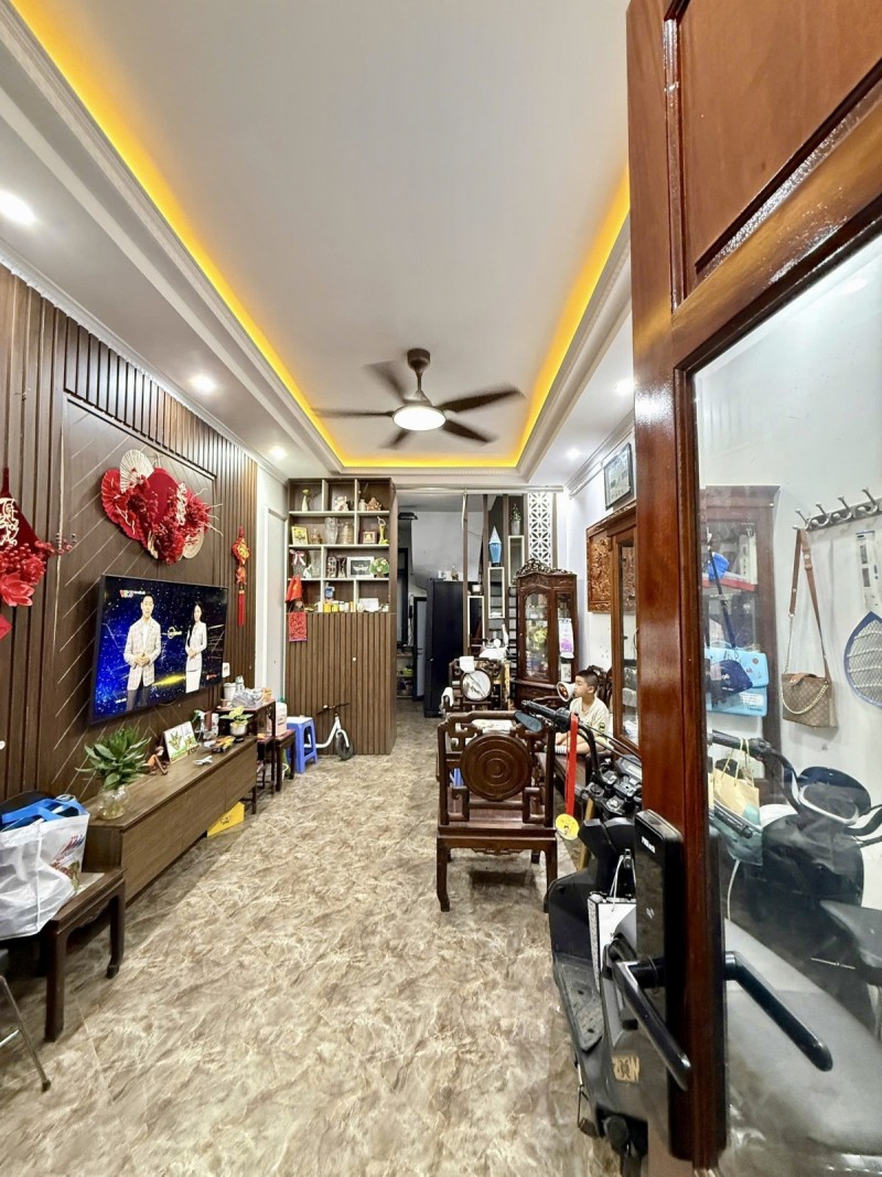 KHƯƠNG ĐÌNH 6 TẦNG - NGÕ THÔNG - 2 THOÁNG - GẦN PHỐ - FULL NỘI THẤT