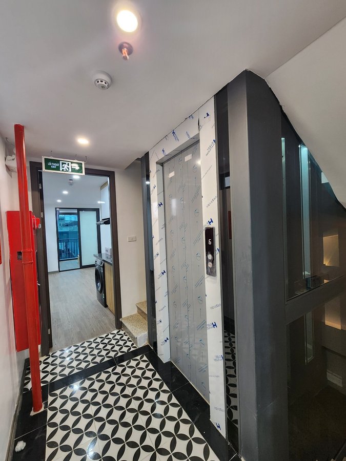 Bán Nhà Khương Trung. Thanh Xuân. Lô Góc. 8 Tầng Thang Máy. DT 72m2. Giá 21.8 Tỷ.