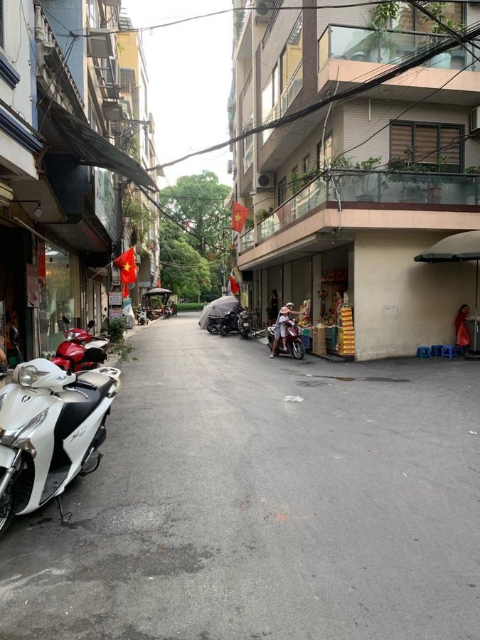 Bán Nhà 2 Mặt Tiền Võ Chí Công. Cầu Giấy. Ô Tô. Vỉa Hè. DT 54m2. 5 Tầng. Giá 17.9 Tỷ. 