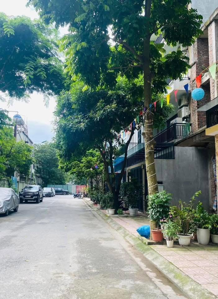 HÀNG HIẾM PHÂN LÔ NGUYỄN TRÃI – THANG MÁY – VIEW ROYAL CITY – KINH DOANH – DÒNG TIỀN