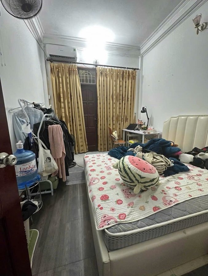 Bán Nhà Thái Thịnh. Đống Đa. DT 58m2. MT 3.4m. 5 Tầng. Giá 10.85 Tỷ.