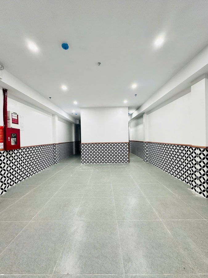 Bán Nhà Trần Thái Tông. Cầu Giấy. 7 Tầng Thang Máy. DT 64m2. MT 4.5m. Giá 18.8 Tỷ.