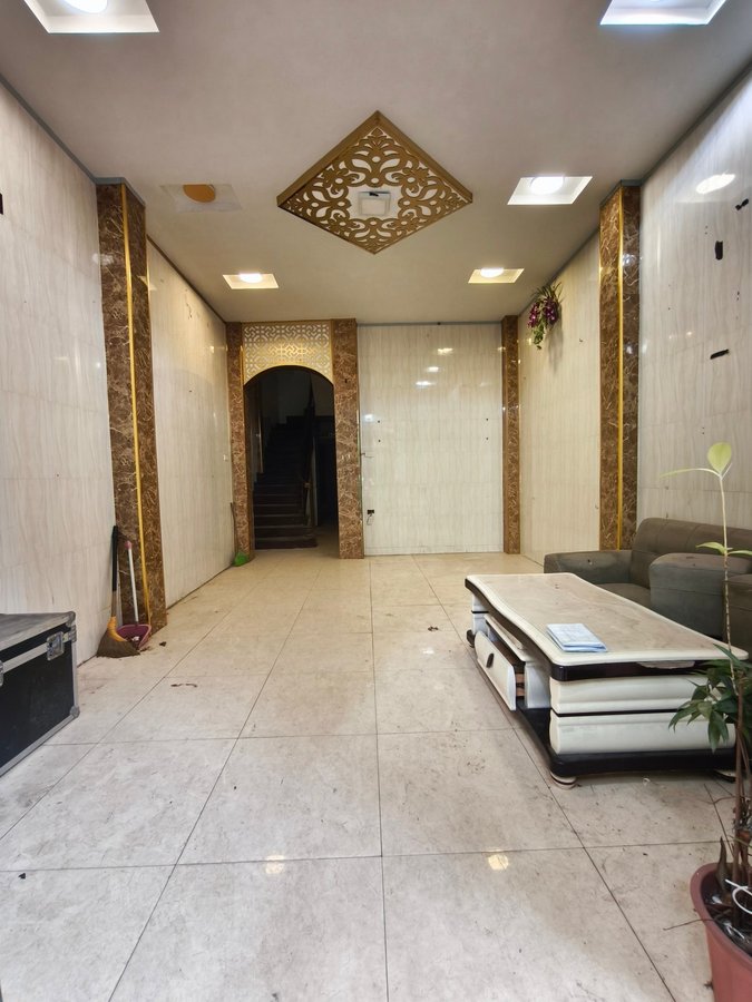 Bán Nhà Lê Trực. Ba Đình. 15m Ra Phố. DT 52m2. MT 4.1m. 5 Tầng. Giá 12.4 Tỷ.