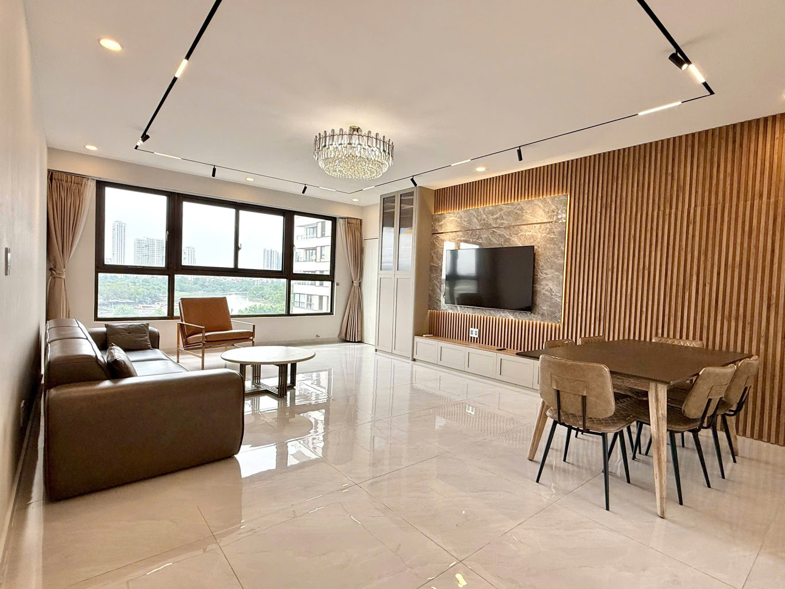 Cần cho thuê căn hộ The Panorama 146m² 3PN 2WC view sông giá chỉ 34 triệu