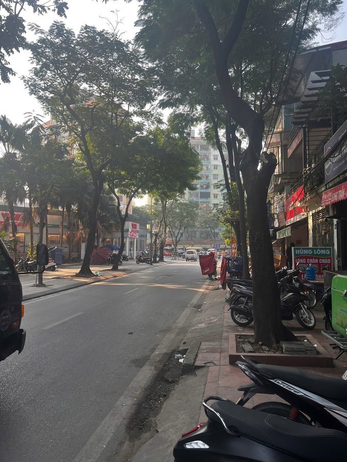 Bán Nhà Mặt Phố Trần Điền. Hoàng Mai. Ô Tô. Vỉa Hè. DT 64m2. MT 4m. Giá 9 Tỷ.