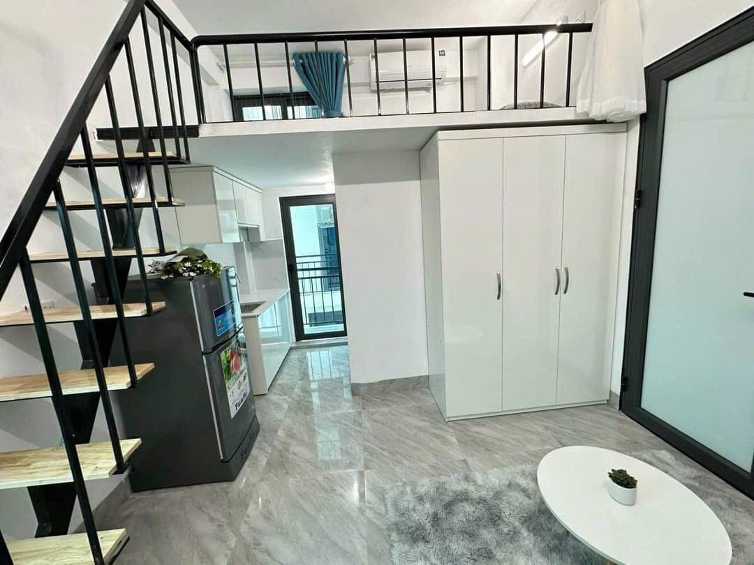 Bán Nhà Nghiêm Xuân Yêm. Hoàng Mai. 7 Tầng Thang Máy. DT 79m2. MT 4.4m. Giá 21.6 Tỷ. 