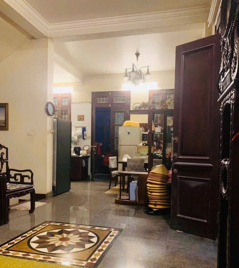 Bán Nhà BT 2 Mặt Ngõ Võng Thị. Tây Hồ. Ô Tô. DT 151m2. MT 9.8m. Giá 44.5 Tỷ.