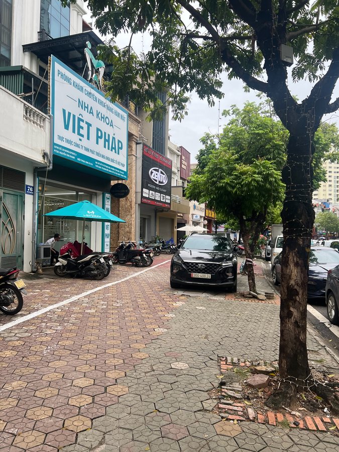 Bán Nhà Mặt Phố Vũ Phạm Hàm. Cầu Giấy. Thang Máy. Ô Tô. Vỉa Hè. DT 148m2. Giá 104 Tỷ.