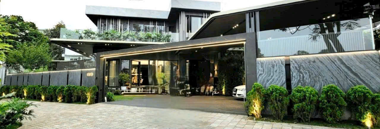 GIẢM GIÁ SÂU - Biệt thự Hưng Thái góc 2 mặt tiền, hồ bơi riêng, 5PN, sân vườn rộng