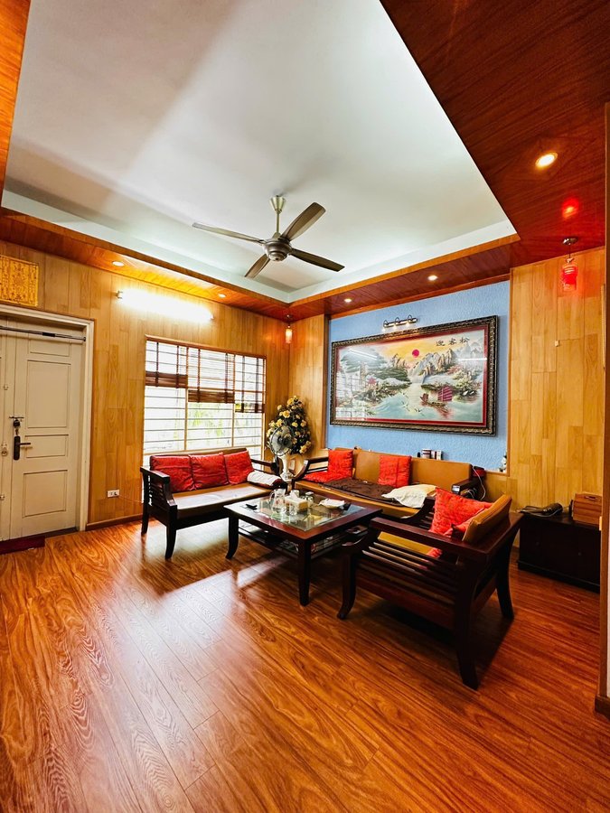 Bán Nhà Xuân La. Tây Hồ. Ô Tô. DT 82m2. MT 4.8m. 4 Tầng. Giá 24.8 Tỷ
