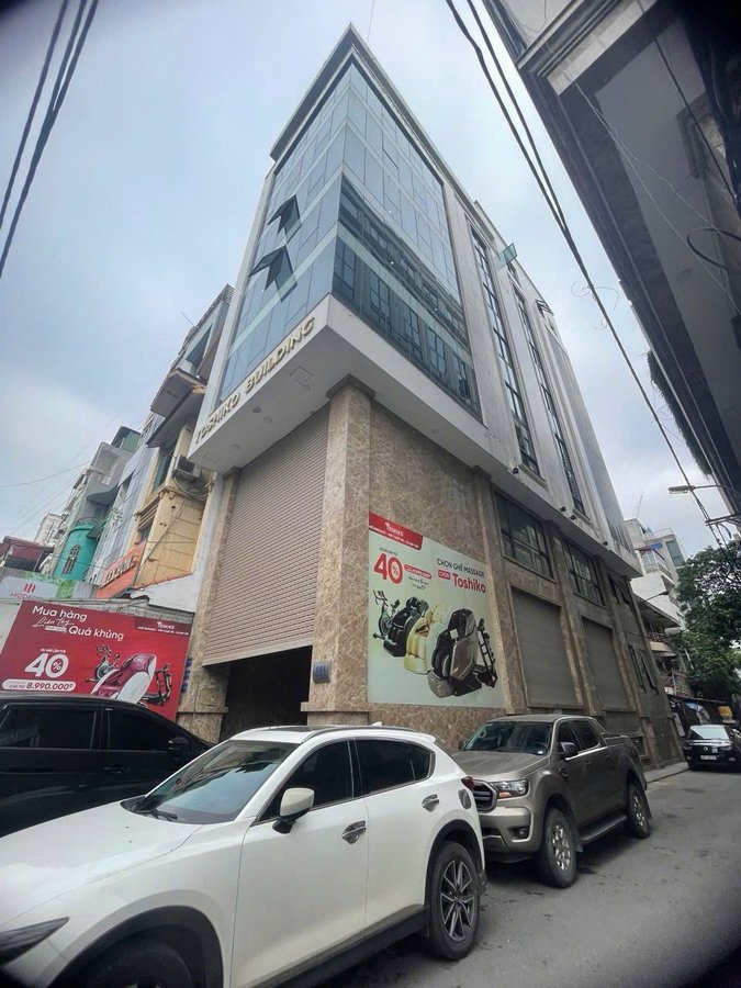 Mặt Phố Khuất Duy Tiến. Thanh Xuân. Thang Máy. Lô Góc. Ô Tô. Vỉa Hè. DT 142m2. Giá 122 Tỷ