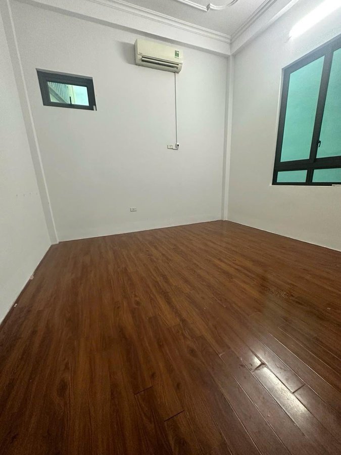 Bán Nhà Mễ Trì Thượng. Nam Từ Liêm. Lô Góc. Ô Tô. DT 55m2. MT 4.2m. 5 Tầng. Giá 15.4 Tỷ
